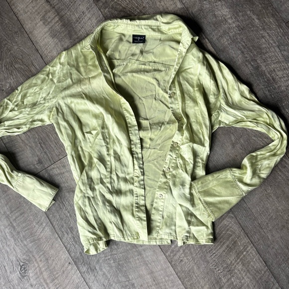 Tribal Soft Green/Yellow Blouse - Picture 1 of 3